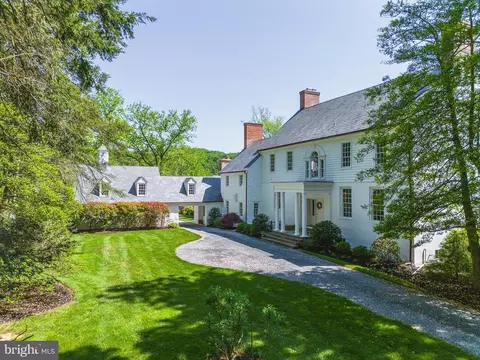 Exterior - 12605 Dulaney Valley Rd, Phoenix, MD 21131 photo 3 of 33