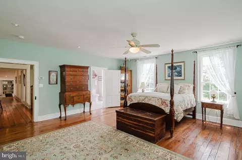 Bedroom - 12605 Dulaney Valley Rd, Phoenix, MD 21131 photo 1 of 12