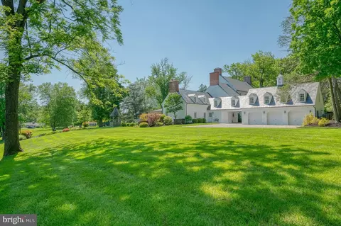 Exterior - 12605 Dulaney Valley Rd, Phoenix, MD 21131 photo 30 of 33