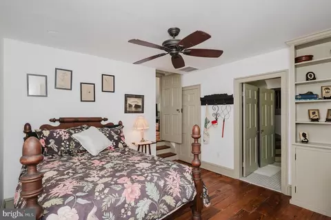 Bedroom - 12605 Dulaney Valley Rd, Phoenix, MD 21131 photo 6 of 12