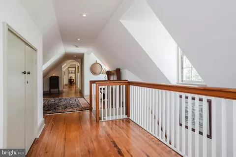 Entry Way - 12605 Dulaney Valley Rd, Phoenix, MD 21131 photo 12 of 18