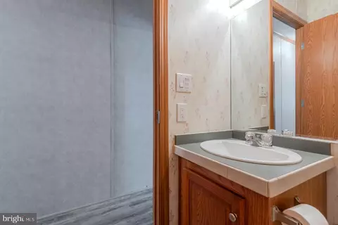 205 Trailway Rd, Middle River, MD 21220 photo 28