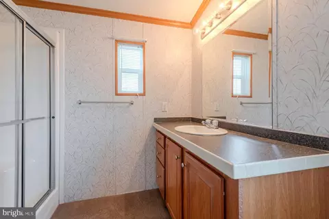 205 Trailway Rd, Middle River, MD 21220 photo 23
