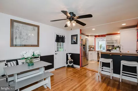 Dining - 17 Fuller Ave, Baltimore, MD 21206 photo 1 of 1