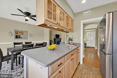 425 Dumbarton Rd, Baltimore, MD 21212 photo 15