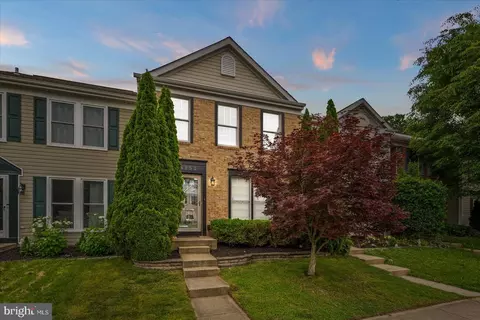 8253 Berryfield Dr, Nottingham, MD 21236