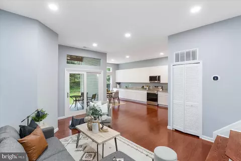24 B Deer Run Ct #602, Halethorpe, MD 21227
