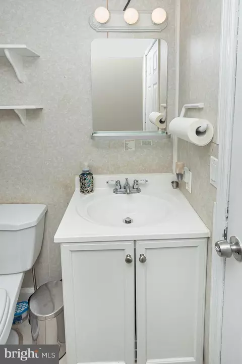 5683 Leiden Rd, Baltimore, MD 21206 photo 31