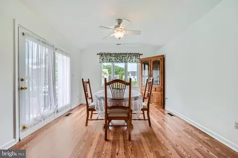 4244 Darleigh Rd, Nottingham, MD 21236 photo 13