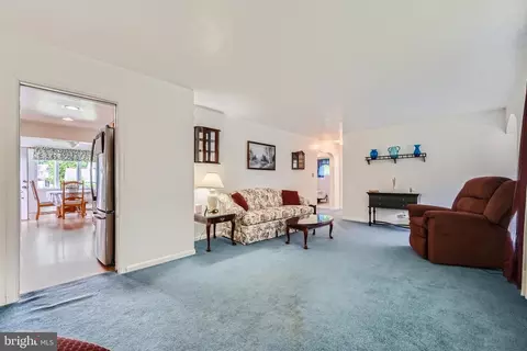 4244 Darleigh Rd, Nottingham, MD 21236 photo 5