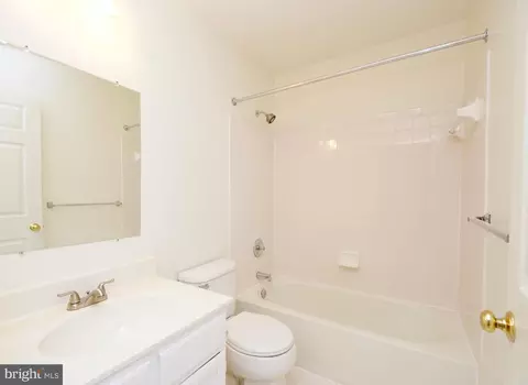 8 Deaven Ct, Baltimore, MD 21209 photo 40