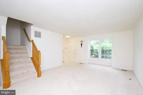 8 Deaven Ct, Baltimore, MD 21209 photo 6