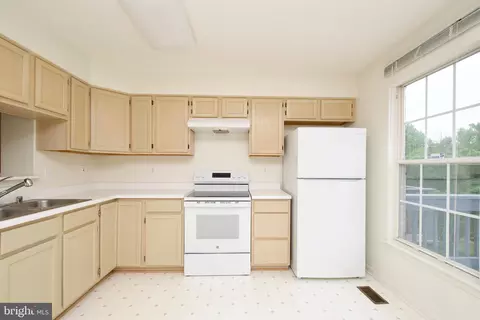 8 Deaven Ct, Baltimore, MD 21209 photo 19