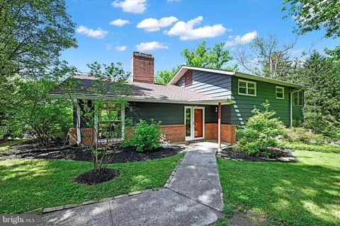 1208 Ridervale Rd, Towson, MD 21204
