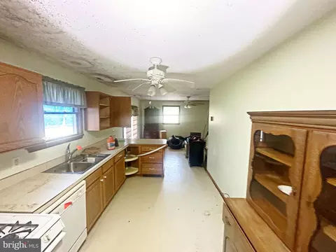 Kitchen - 4600 Silver Spring Rd, Perry Hall, MD 21128 photo 2 of 2