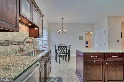 Kitchen - 25 Stone Pine Ct, Pikesville, MD 21208 photo 5 of 5