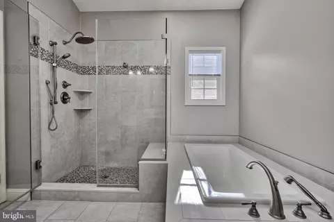 Bath - 25 Stone Pine Ct, Pikesville, MD 21208 photo 6 of 9