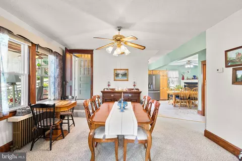 Dining - 5576 Ashbourne Rd, Halethorpe, MD 21227 photo 1 of 4