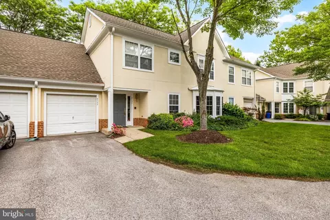 9132 Ruth Elder Ln #9132, Pikesville, MD 21208