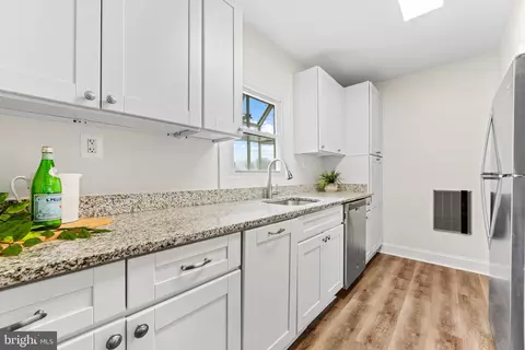 7351 Chesapeake Rd, Middle River, MD 21220 photo 24