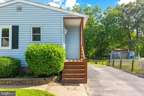 7351 Chesapeake Rd, Middle River, MD 21220 photo 4