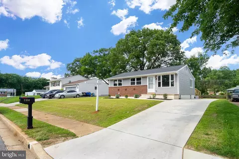 7314 Dooman Rd, Windsor Mill, MD 21244