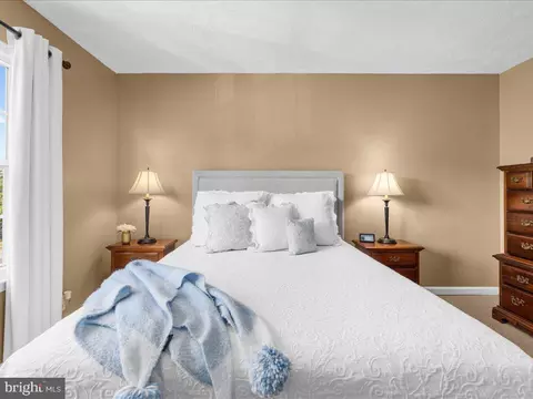 Bedroom - 232 Oak Leaf Way, Halethorpe, MD 21227 photo 2 of 7