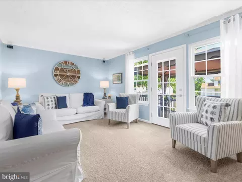Living - 232 Oak Leaf Way, Halethorpe, MD 21227 photo 1 of 3