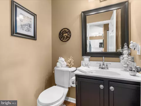 Bath - 232 Oak Leaf Way, Halethorpe, MD 21227 photo 1 of 4