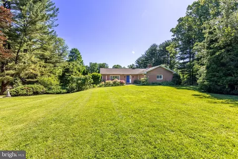 4312 Northcliff Rd, Glen Arm, MD 21057