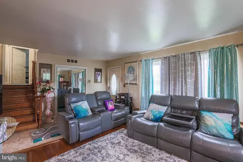 3733 Washington Ave, Windsor Mill, MD 21244 photo 18