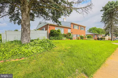 3733 Washington Ave, Windsor Mill, MD 21244 photo 2