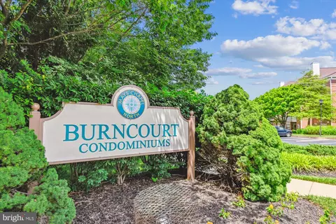 512 Limerick Cir #304, Lutherville Timonium, MD 21093