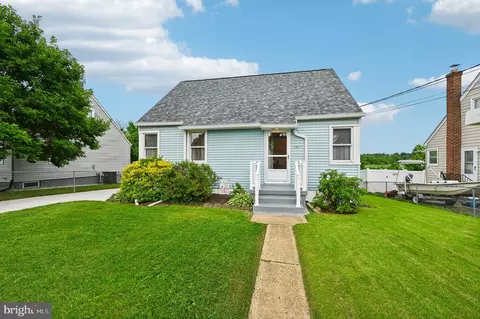 2807 Manoff Rd, Halethorpe, MD 21227