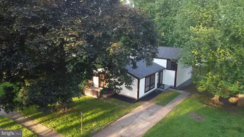 9852 Branchleigh Rd, Randallstown, MD 21133