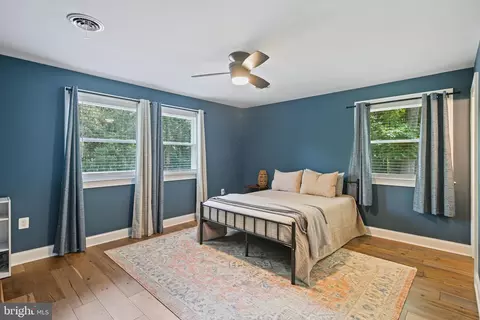 Bedroom - 2552 Ridge Rd, Windsor Mill, MD 21244 photo 6 of 7