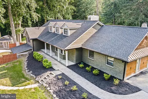 Exterior - 2552 Ridge Rd, Windsor Mill, MD 21244 photo 14 of 15