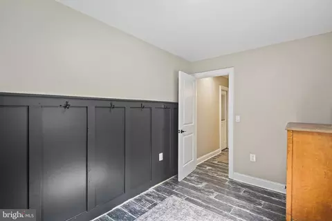 Entry Way - 2552 Ridge Rd, Windsor Mill, MD 21244 photo 2 of 3