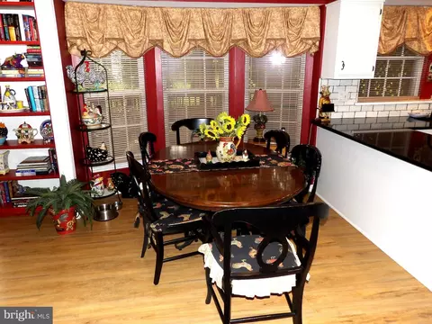 3 Crystal Field Ct, Baltimore, MD 21209 photo 4