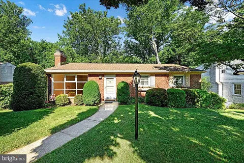 Exterior - 6754 Glenkirk Rd, Baltimore, MD 21239 photo 3 of 3