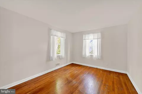 Bedroom - 6754 Glenkirk Rd, Baltimore, MD 21239 photo 2 of 5