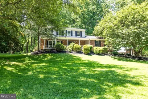 12 Trojan Horse Dr, Phoenix, MD 21131