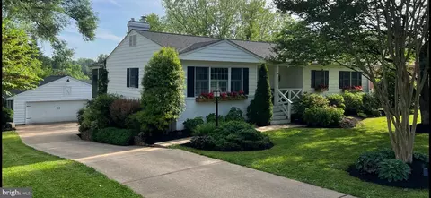 1817 Landrake Rd, Towson, MD 21204