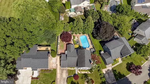 View/Area - 3 Fox Brier Ln, Nottingham, MD 21236 photo 5 of 5