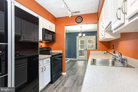 Kitchen - 3 Fox Brier Ln, Nottingham, MD 21236 photo 1 of 3