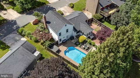 View/Area - 3 Fox Brier Ln, Nottingham, MD 21236 photo 3 of 5