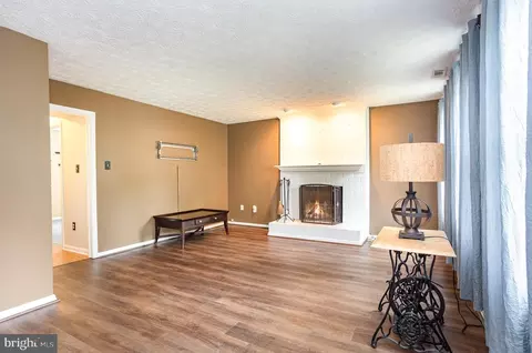 Living - 3 Fox Brier Ln, Nottingham, MD 21236 photo 2 of 4