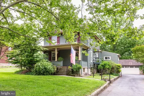 309 Church Ln, Pikesville, MD 21208