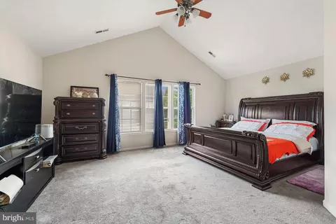Bedroom - 668 Compass Rd, Middle River, MD 21220 photo 5 of 7