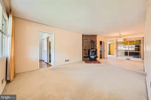 Living - 3401 Ripple Rd, Windsor Mill, MD 21244 photo 1 of 7